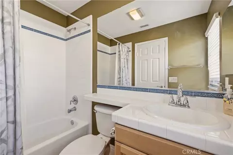 Bath - 5861 Mustang Dr, Simi Valley, CA 93063 photo 2 of 8