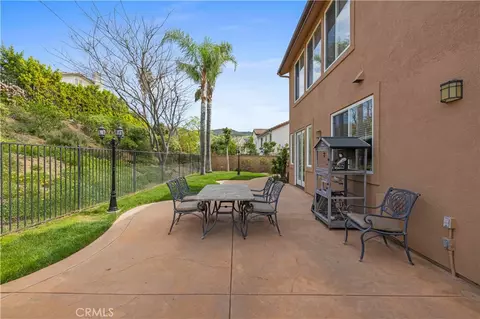 Exterior - 5861 Mustang Dr, Simi Valley, CA 93063 photo 12 of 16