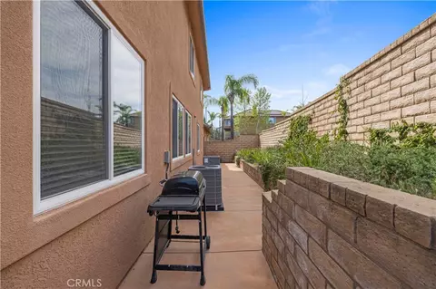 Exterior - 5861 Mustang Dr, Simi Valley, CA 93063 photo 9 of 16