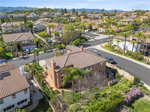 View/Area - 5861 Mustang Dr, Simi Valley, CA 93063 photo 4 of 4
