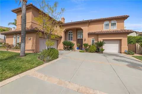 Exterior - 5861 Mustang Dr, Simi Valley, CA 93063 photo 6 of 16