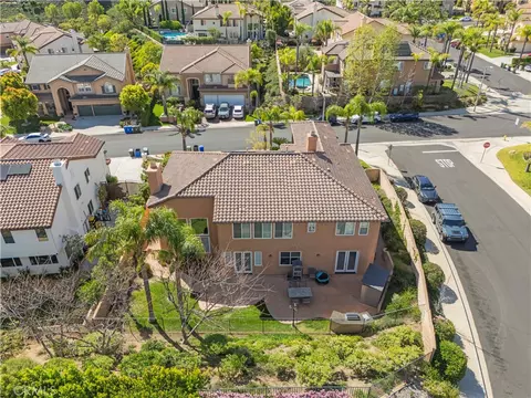 View/Area - 5861 Mustang Dr, Simi Valley, CA 93063 photo 2 of 4