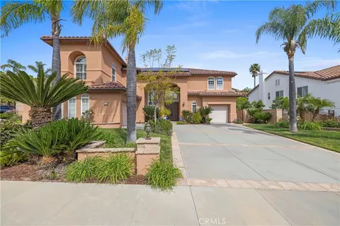 Exterior - 5861 Mustang Dr, Simi Valley, CA 93063 photo 5 of 16
