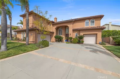Exterior - 5861 Mustang Dr, Simi Valley, CA 93063 photo 3 of 16