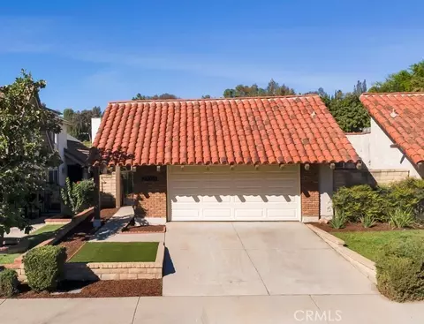 27039 Rio Prado Dr, Valencia, CA 91354