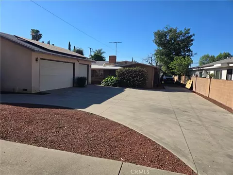 13438 Cantara St, Panorama City, CA 91402