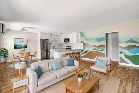 6520 Shirley Ave #14, Reseda, CA 91335