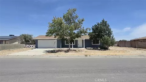 40974 156th St E, Lake Los Angeles, CA 93535
