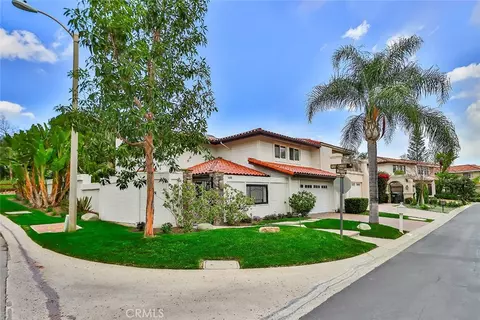 4658 Tam Oshanter Dr, Thousand Oaks, CA 91362