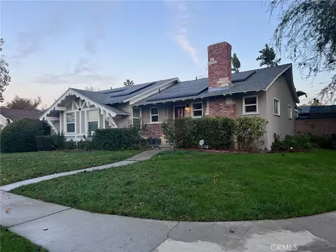 20933 Hemmingway St, Canoga Park, CA 91304