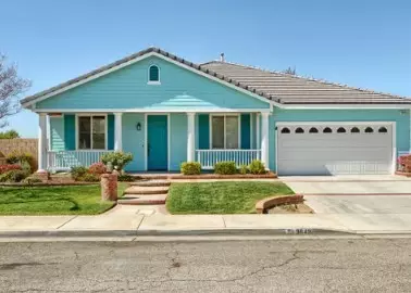 3643 Mountain Shadows Ct, Palmdale, CA 93551