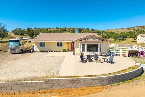 Exterior - 2807 Clanfield, Acton, CA 93510 photo 2 of 7