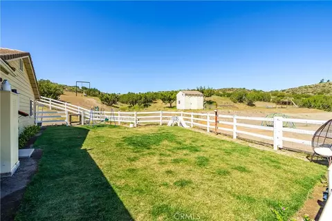 Exterior - 2807 Clanfield, Acton, CA 93510 photo 6 of 7