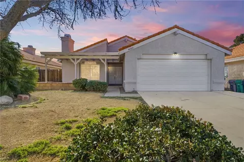 44919 Fenhold, Lancaster, CA 93535