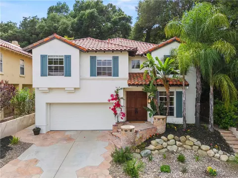 23656 White Oak Ct, Newhall, CA 91321