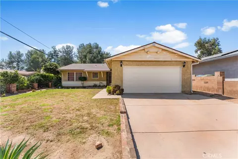 13525 Simshaw, Sylmar, CA 91342