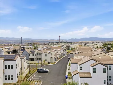 View/Area - 27546 Juniper Ln, Valencia, CA 91381 photo 1 of 1