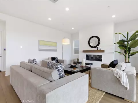 Living - 27546 Juniper Ln, Valencia, CA 91381 photo 4 of 12