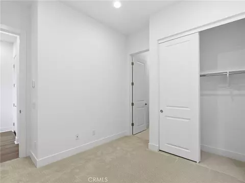 Bedroom - 27546 Juniper Ln, Valencia, CA 91381 photo 5 of 12