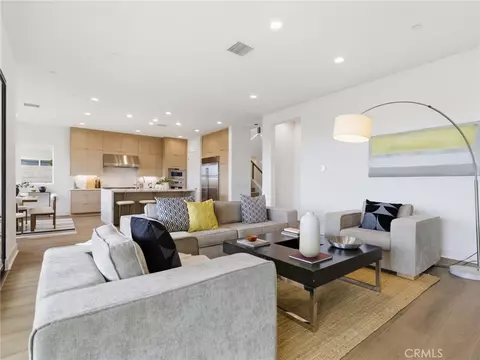 Living - 27546 Juniper Ln, Valencia, CA 91381 photo 2 of 12