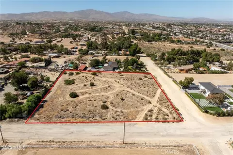 0 T2 37th St E, Palmdale, CA 93550 photo 2