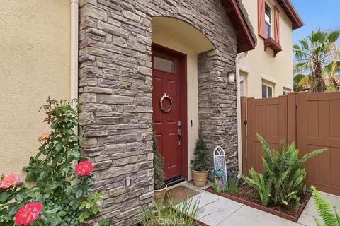 Exterior - 1616 Range Rd, Oxnard, CA 93036 photo 14 of 17