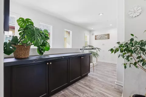 Entry Way - 1616 Range Rd, Oxnard, CA 93036 photo 11 of 14