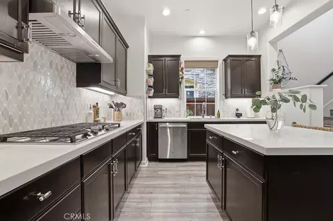 Kitchen - 1616 Range Rd, Oxnard, CA 93036 photo 2 of 5