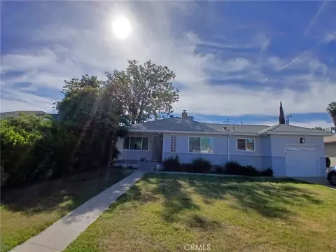 2125 Sacramento St, Bakersfield, CA 93305
