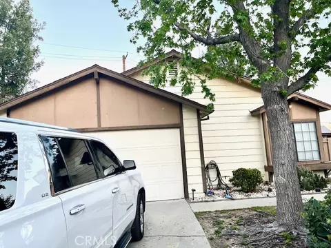 13930 Olive Grv, Sylmar, CA 91342