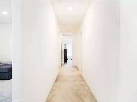 Entry Way - 2113 E Donatello St, Lancaster, CA 93535 photo 5 of 9