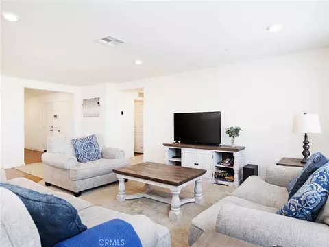 Living - 2113 E Donatello St, Lancaster, CA 93535 photo 4 of 4