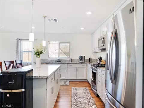 Kitchen - 2113 E Donatello St, Lancaster, CA 93535 photo 5 of 5