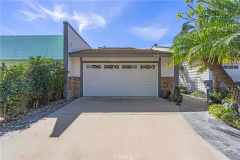 Exterior - 4574 Gateshead, Oxnard, CA 93035 photo 4 of 12