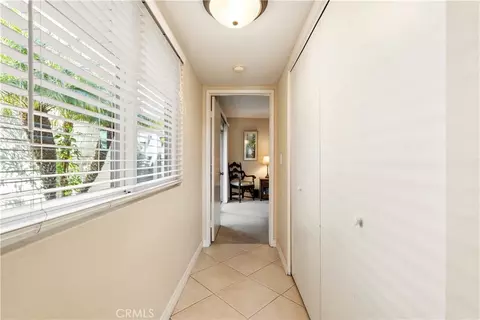 Entry Way - 4574 Gateshead, Oxnard, CA 93035 photo 2 of 5