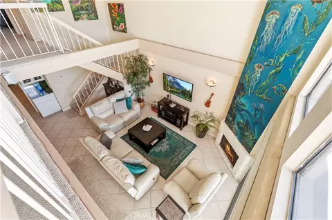 Living - 4574 Gateshead, Oxnard, CA 93035 photo 8 of 8