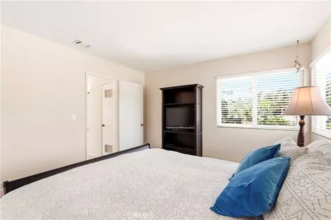 Bedroom - 4574 Gateshead, Oxnard, CA 93035 photo 8 of 10