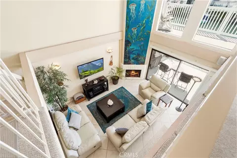 Living - 4574 Gateshead, Oxnard, CA 93035 photo 7 of 8