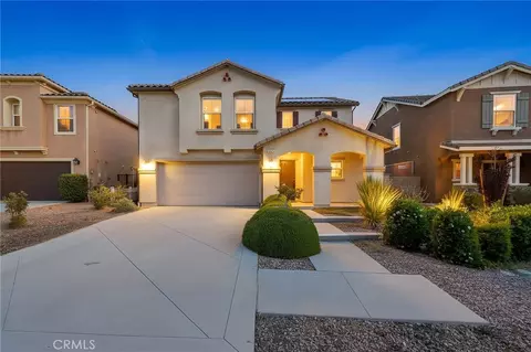 2721 Goldenrain, Palmdale, CA 93551