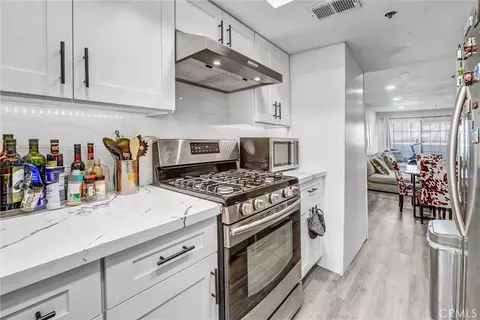 6545 Reseda Blvd #6, Reseda, CA 91335 photo 6