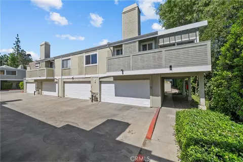 22117 Burbank #5, Woodland Hills, CA 91367