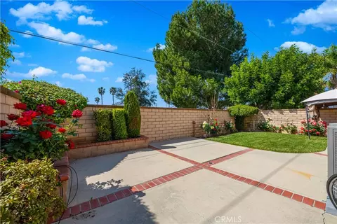 Exterior - 985 Brandon Ave, Simi Valley, CA 93065 photo 4 of 10