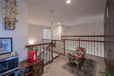Entry Way - 985 Brandon Ave, Simi Valley, CA 93065 photo 4 of 5