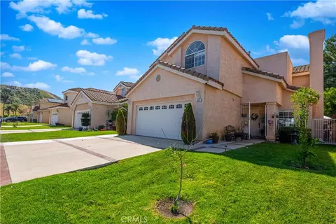 Exterior - 985 Brandon Ave, Simi Valley, CA 93065 photo 2 of 10