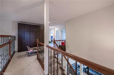 Entry Way - 985 Brandon Ave, Simi Valley, CA 93065 photo 2 of 5