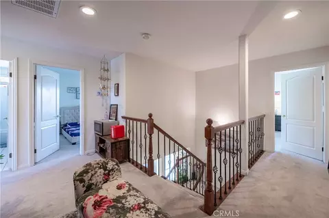 Entry Way - 985 Brandon Ave, Simi Valley, CA 93065 photo 3 of 5