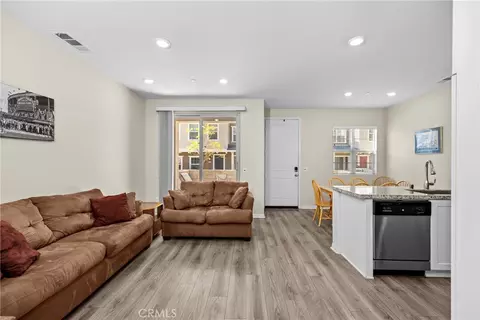 Other - 22886 Concord, Saugus, CA 91350 photo 7 of 19