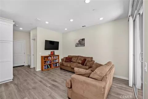 Other - 22886 Concord, Saugus, CA 91350 photo 3 of 19