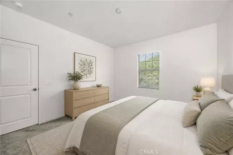 Bedroom - 22886 Concord, Saugus, CA 91350 photo 7 of 8