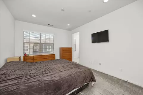 Bedroom - 22886 Concord, Saugus, CA 91350 photo 4 of 8